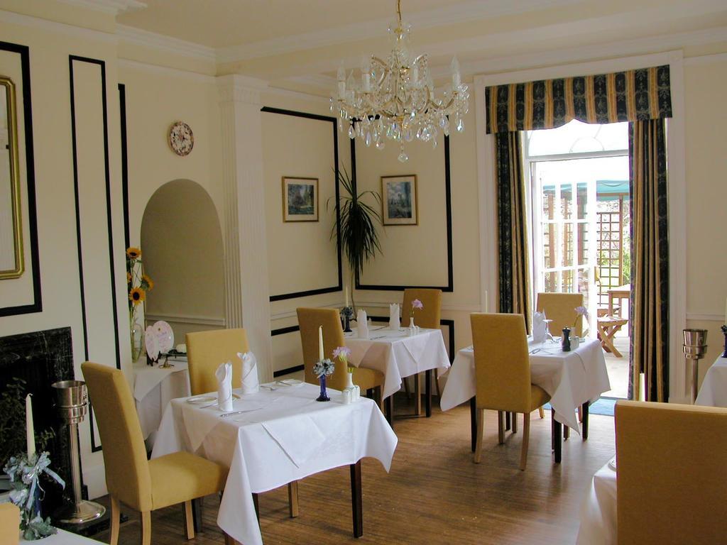 The Old Rectory Restaurant With Rooms Thorpe St Andrew ภายนอก รูปภาพ